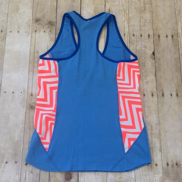 Nike Dri-Fit Tank Top - Picture 4 of 4